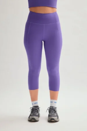 Legging capri de tejido compresivo y tiro alto